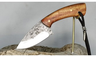 Dövme Badi Av Bıçağı